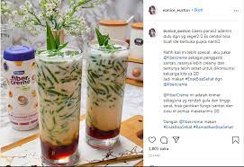 Cetakan cendol merupakan alat dapur inovatif untuk membuat cendol lebih mudah dan praktis dengan ukuran yang sama tanpa repot.cendol atau dawet adalah minuman tradisional yang terbuat dari tepung beras, disajikan dingin dengan es parut, gula merah cair dan santan. Seger Ini Cara Dan Resep Khusus Bikin Es Cendol Di Rumah Cocok Disajikan Untuk Menu Berbuka Puasa Pikiran Rakyat Pangandaran