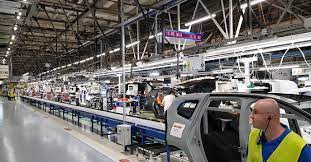 Cu o capacitate de 152 de locuri, noua cantina va deservi angajatii din cadrul departamentului caroserie (uzina vehicule dacia). Oficial ProducÅ£ia La Uzina Dacia Mioveni InchisÄ PanÄ La 5 Aprilie Interes Public