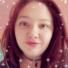 Alisha Betts's Instagram, Twitter & Facebook