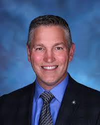 Austin Whitis's Instagram, Twitter & Facebook