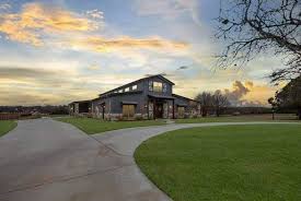 Pin By Kate On Future Home Magnolia Realty Salado Great Rooms