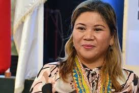 Daisy Duran's Instagram, Twitter & Facebook