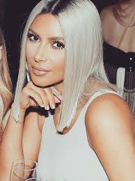 Pinterest Deborahpraha Kim Kardashian Platinum Blonde Silver Hair With Dark Roots And New Lob Ha Platinum Blonde Platinum Blonde Ombre Platinum Blonde Hair