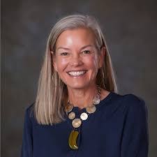 Diana Ledbetter's Instagram, Twitter & Facebook