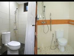 Kamar mandi dengan shower merupakan salah satu pilihan yang baik untuk desain interior kamar mandi. Desain Kamar Mandi Mungil Dengan Shower Youtube