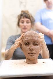 Kelly Rathbone's Instagram, Twitter & Facebook