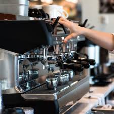Mesin pembuat kopi memiliki berbagai macam jenis dan merk. 9 Rekomendasi Mesin Kopi Untuk Kafe Yang Cocok Untuk Membuat Secangkir Kopi Yang Nikmat