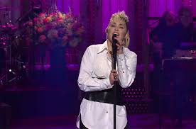 Tune into snl tonight to watch me try acting, grimes teased earlier in the day prior to her partner's following musk's snl episode, the tesla and spacex mogul revealed that the wario sketch was his. Hu2d9x1ficwlkm