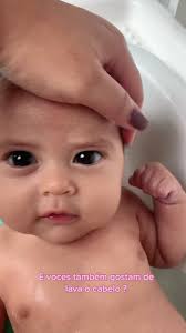 #tomandobanho #lavando o cabelo #princesa #fofura #divababy
