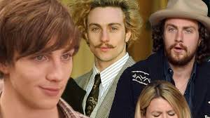 His career debut came in the 2001 series armadillo and the young star went on to feature in hit tv shows like the bill and casualty. Aaron Taylor Johnson Transforms From Hollywood Cutie To Shoreditch Hipster Mirror Online