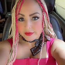 Linda Marrufo's Instagram, Twitter & Facebook