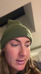 Sean White is super hot, so honestly, kind of sick #beanie #hat #winterhat  #seanwhite #snowboarding