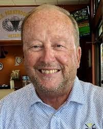 Eugene Moe's Instagram, Twitter & Facebook