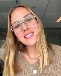 Ahhh WHY didnt you take the role as Jenna Jameson....? You could just shine  in that part...😋🤔