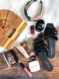 Living gaia is a holistic healing biotope in progress in brazil. Cult Gaia Ark Bag Review What S In My Bag Cat S Daily Living
