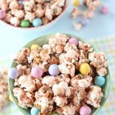 Descubre la mejor forma de comprar online. Caramel Easter Popcorn Comida Postres Recetas De Palomitas De Maiz Comidas Navidenas
