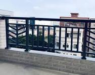 Simple Tubular Steel Handrail Balcony Designs - Durable ...