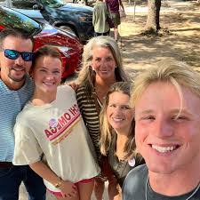 Cathy Capps's Instagram, Twitter & Facebook