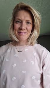 Gaiam QUILTED CROSSBODY