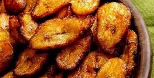 Add about 1½ inches of oil to a pot and heat to about. 828 Banana Hasa Fried Plantains Sweet Fried Plantains Food Recipes