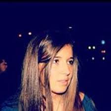 Eve Beal's Instagram, Twitter & Facebook