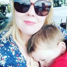 laura anne cooke (@lauzacooky)