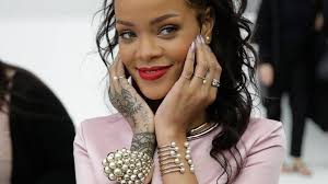 Rihanna opnieuw te zien in campagne MAC