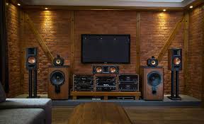 Fluance Xl7f High Performance Three Way Floorstanding Loudspeakers Walmart Com Home Theater Installation House System Home Theater Setup