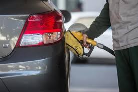 Após escassez de diesel, postos enfrentam corte no fornecimento de gasolina