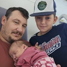 Devin Madden (@maddogzink) • Instagram photos and videos