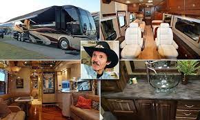 Cfl wnba nascar golf tennis soccer mma. Inside The Nascar Drivers 2m Motor Homes That Host The Families During Racing Season Daily Mail Online