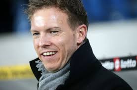 23 июля 1987 | 33 года. Hoffenheim Trainer Julian Nagelsmann Lila Und Orangefarbene Karotten Coach Verrat Einkaufsliste Fussball Stuttgarter Nachrichten