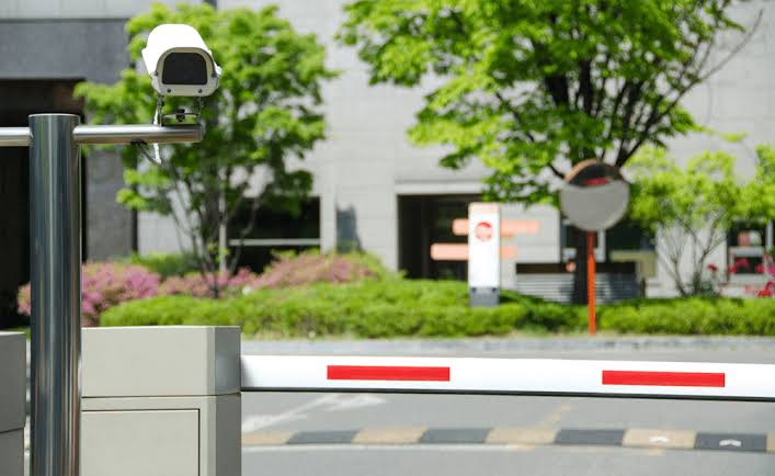 ANPR Gate Barrier Supplier | UAE, Qatar, Egypt | Stebilex