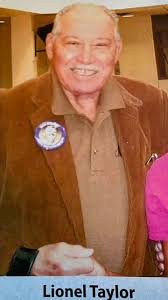 Cowboys Kick Off their Season Against Dixie State