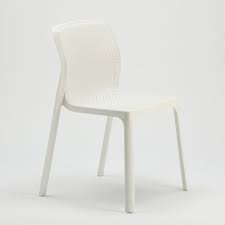 Chaises En Polypropylene Pour Salle A Manger Cafe Et Jardin Empilables Net