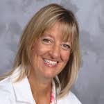 Jennifer Dewolf's Instagram, Twitter & Facebook