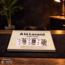 A la Lavand by Robin Deville （Video）