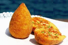 Well, arancini with i is the plural form of the term arancino with o. Accademia Della Crusca Palermitani Arrendetevi Si Dice Arancino Non Arancina