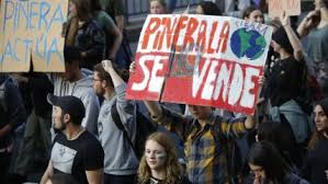 La mejor selección online de camisetas études. Gobierno Se Querellara Por Ataques A Equipos De Prensa Durante Marcha Contra El Cambio Climatico Cooperativa Cl