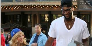 It appears drummond was just out bowling when shea asked for some photos, so no harm no foul. Jennette Mccurdy And Andre Drummond Dating Gossip News Photos