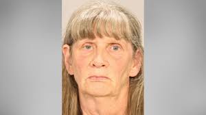 Perez-Lloyd to step down as Silver Creek superintendent