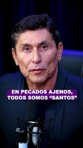 Por Qué El Padre Johnny Posadas Dejó El Sacerdocio