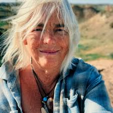 Hi I'm trying to find info about a lady who lived in Darwin in early 1960s  her name was Katrine Foulds. She was a nurse about 20 years old.