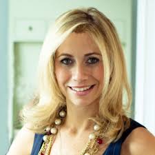 NEW LISTING! SPRAWLING SKY HIGH DUPLEX PH IN LEGENDARY BUILDING!