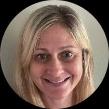 Allison Kohn's Instagram, Twitter & Facebook