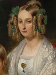 🦢 Historical Beauty 🦢