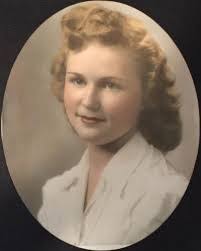 Audrey Lantz's Instagram, Twitter & Facebook