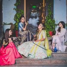 43 Creative Wedding Family Photography Pose Ideas Looksgud In Grey cocktail lehenga kalki fashion. 43 creative wedding family photography