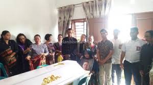 ' kaum orang asli temuan kaum orang asli temuan mempunyai istilah lain untuk memberitahu berita kematian. Meski Tanpa Jenazah Prosesi Adat Kematian Dalam Budaya Batak Toba Bisa Dilakukan Budaya Medanbisnisdaily Com