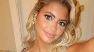 Kylan Darnell turns heads in unique Alabama fit for Tennessee game working 